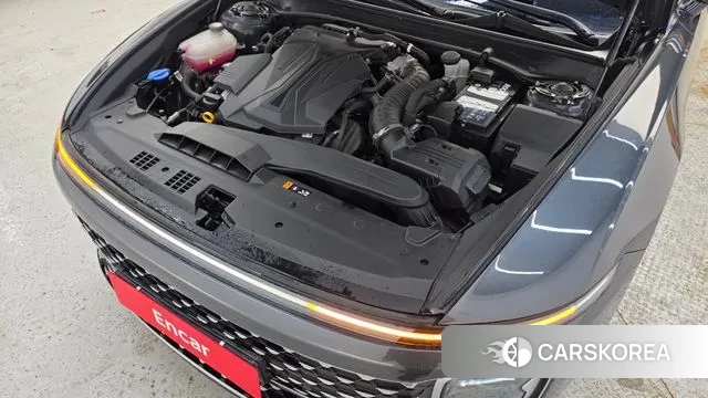 Hyundai Grandeur (GN7) id 3751975 из Кореи 16