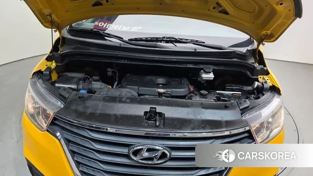 Hyundai The New Grand Starex id 3557992 из Кореи 16