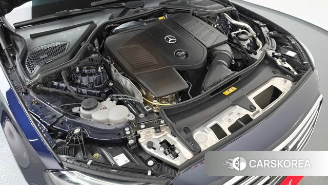 Mercedes-Benz E-Class W214 id 4730205 из Кореи 29