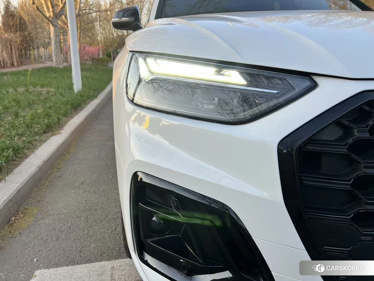 Audi Q5L id 4426657 из Китая 18