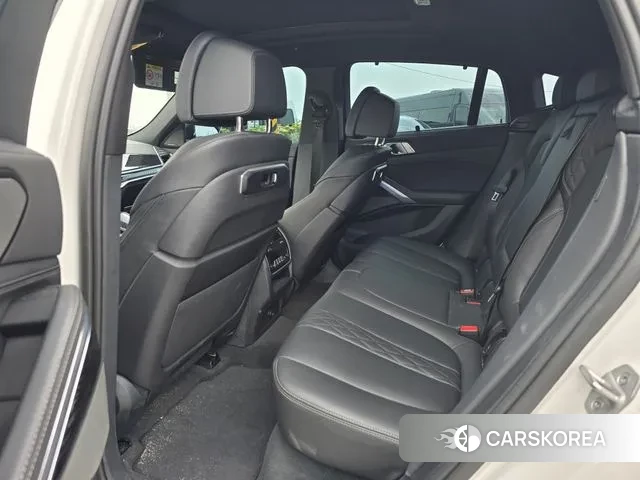 BMW X6 (G06) 2024 Белый из Кореи, фото 6