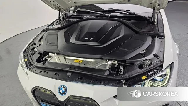 BMW i4 id 3776699 из Кореи 16