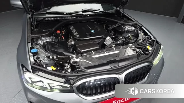 BMW 3 Series (G20) id 3711730 из Кореи 16