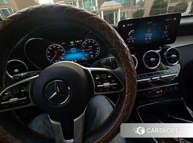 Mercedes-Benz GLC-Class X253 2021 Белый из Кореи, фото 6