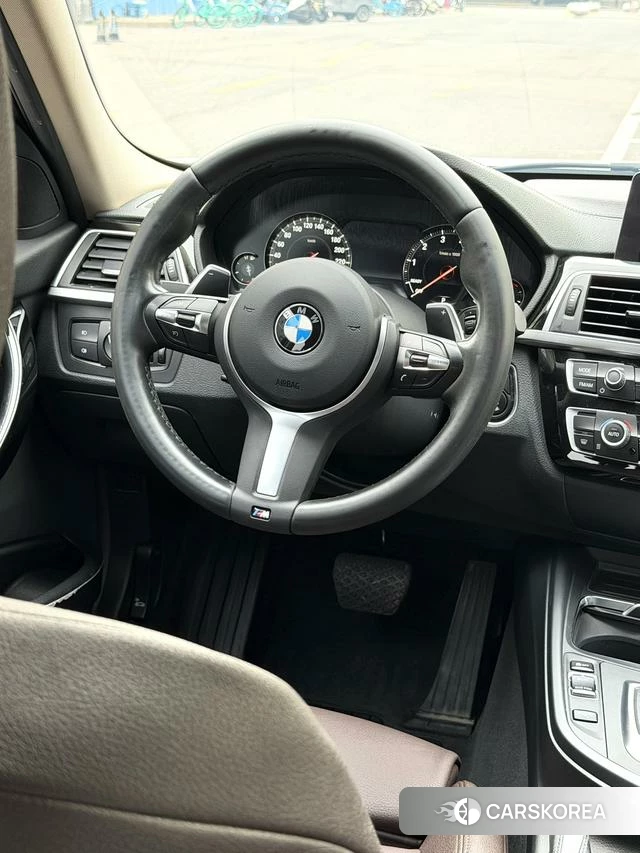 BMW 3 series id 4213693 из Китая 7