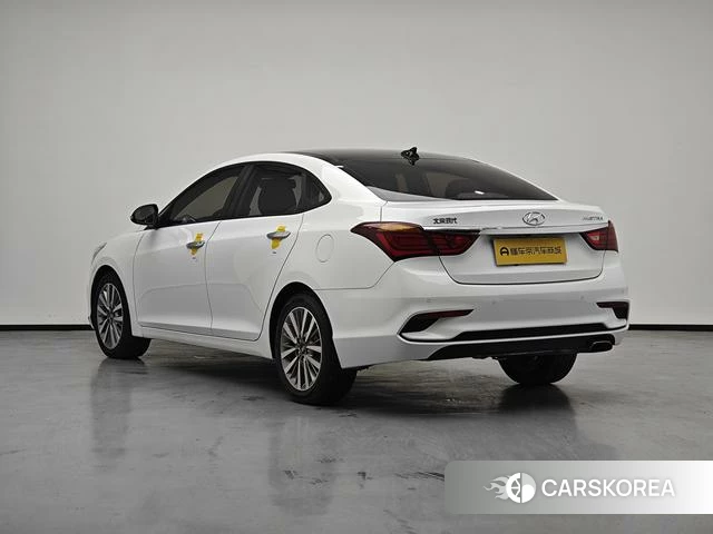 Hyundai Name picture id 4209800 из Китая 16