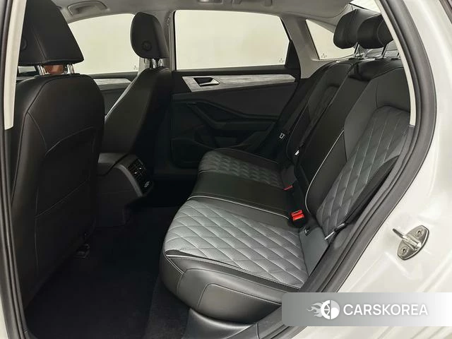 Volkswagen Sagitar id 4297835 из Китая 20