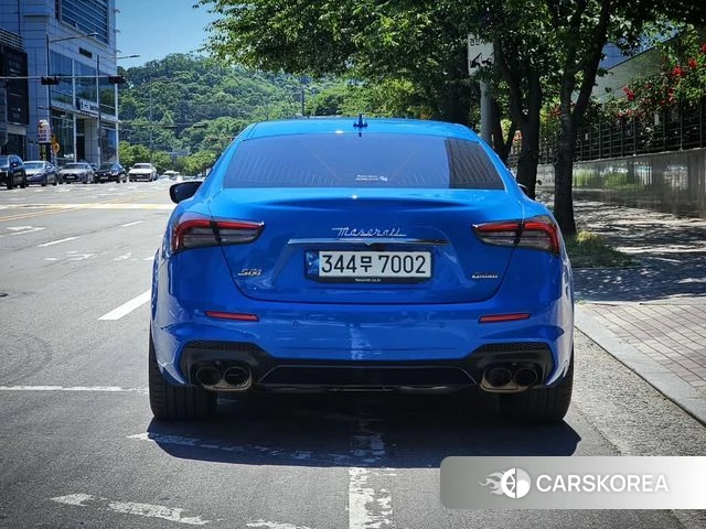 Maserati Ghibli id 4396207 из Кореи 16