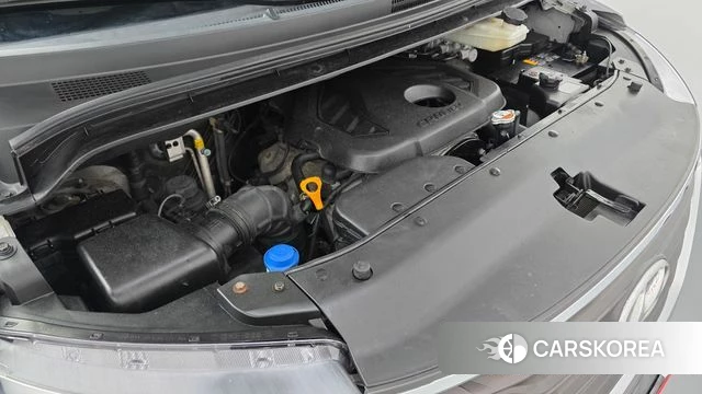 Hyundai The New Grand Starex id 4596352 из Кореи 16