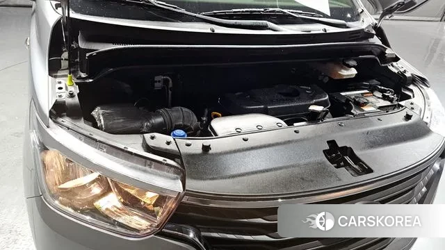 Hyundai The New Grand Starex id 3417441 из Кореи 16