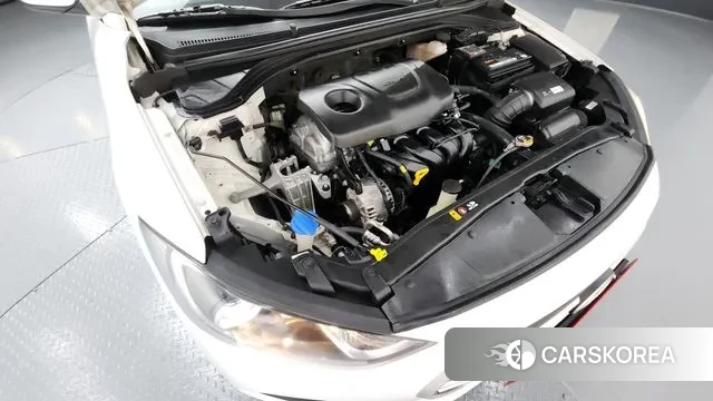 Hyundai Avante AD id 3588527 из Кореи 16