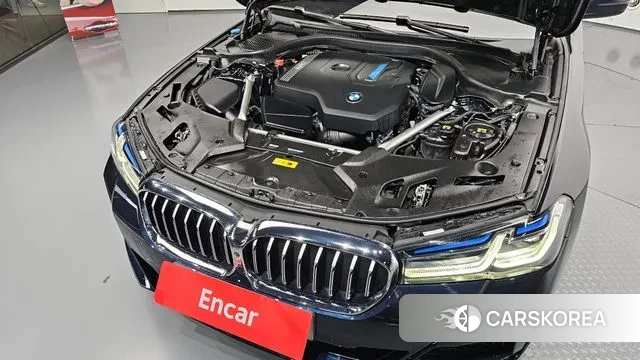 BMW 5 Series (G30) id 3615715 из Кореи 16