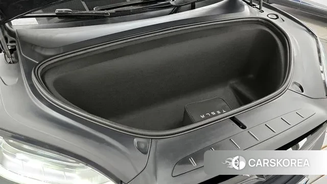 Tesla Model X id 2993360 из Кореи 16