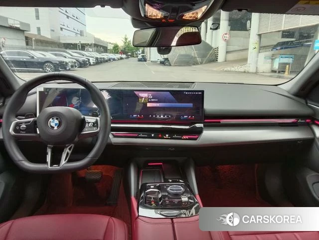 BMW 5 series 2024 Черный из Китая, фото 6