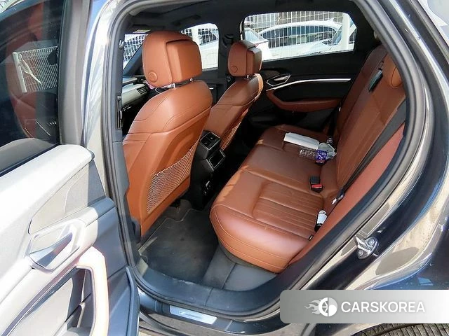 Audi e-Tron id 4636825 из Кореи 16