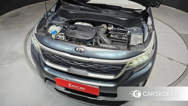 Kia Seltos id 4225019 из Кореи 26