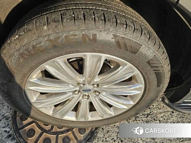 Ford Explorer 6th Generation id 4910948 из Кореи 11