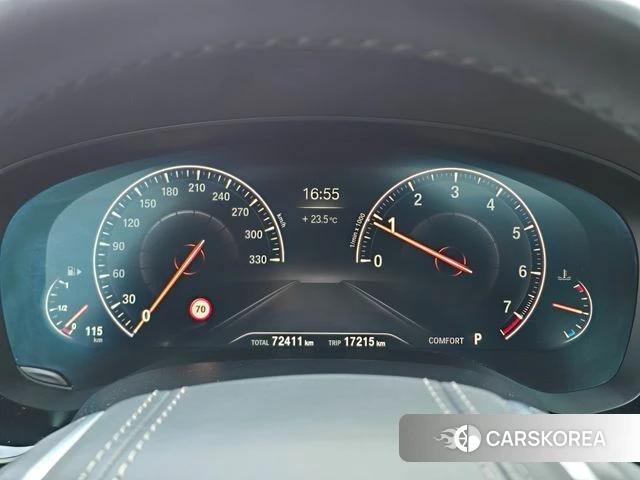 BMW 5 Series (G30) id 4447275 из Кореи 16