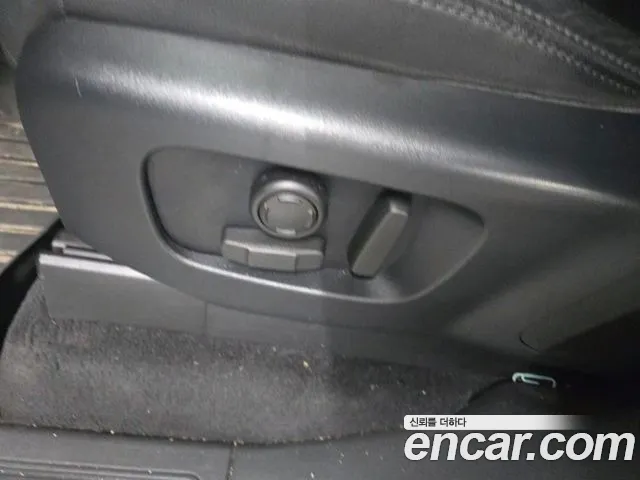 Land Rover Discovery 5 id 2821799 из Кореи 15