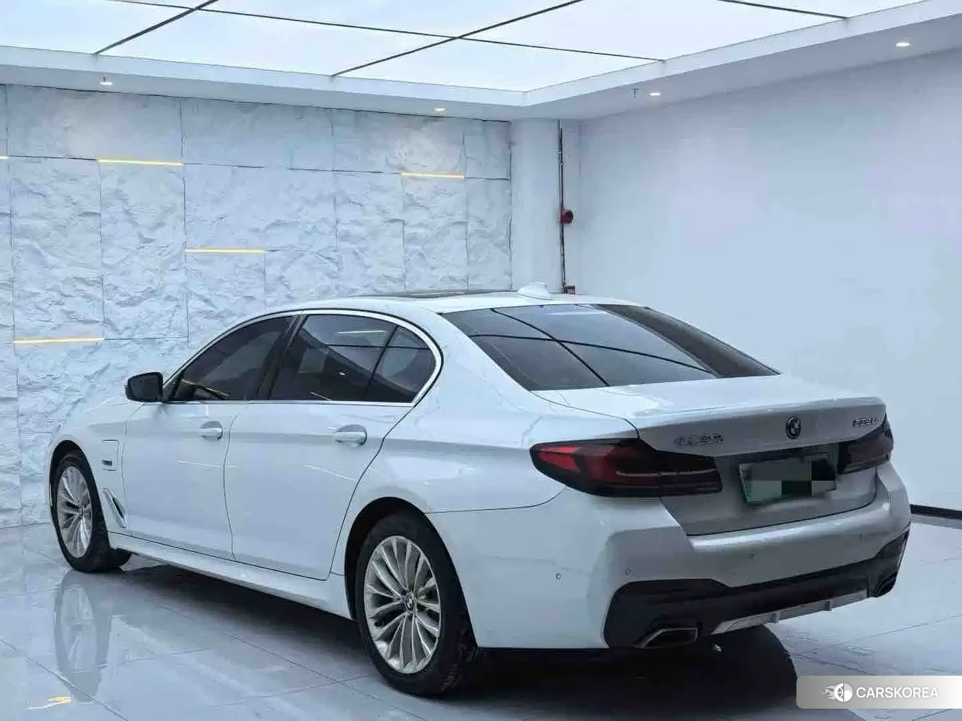 BMW 5 series 2022 Белый из Китая, фото 6