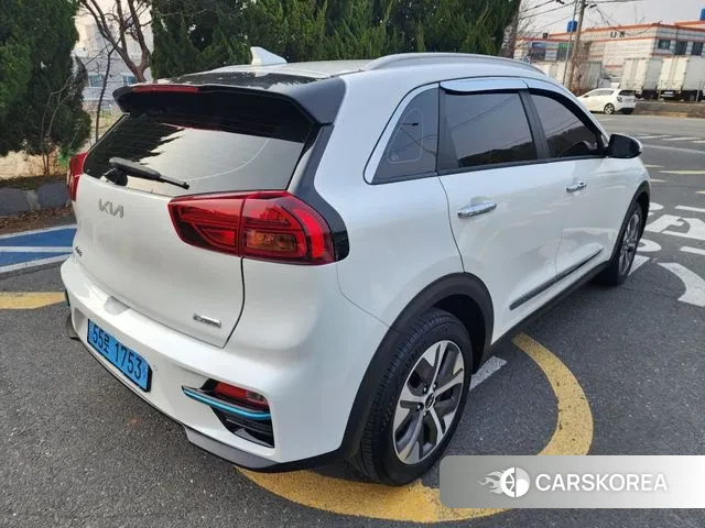 Kia Niro EV id 3771579 из Кореи 15