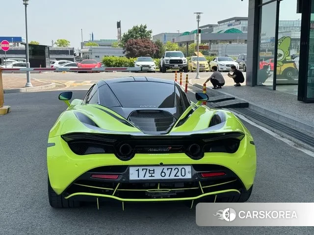 McLaren 720S id 3095971 из Кореи 13
