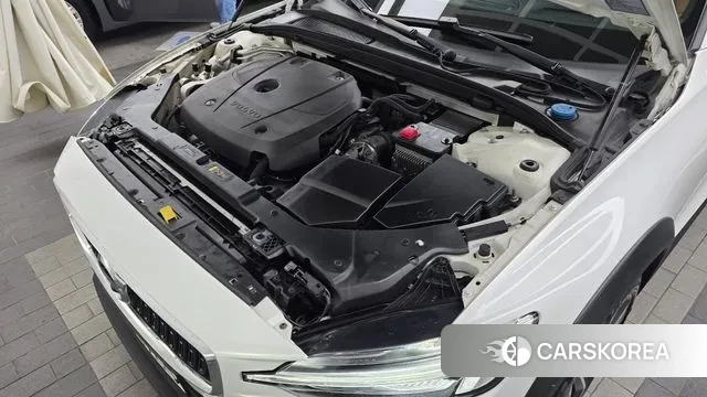 Volvo V60 Cross-Country 2nd Generation id 3464507 из Кореи 16