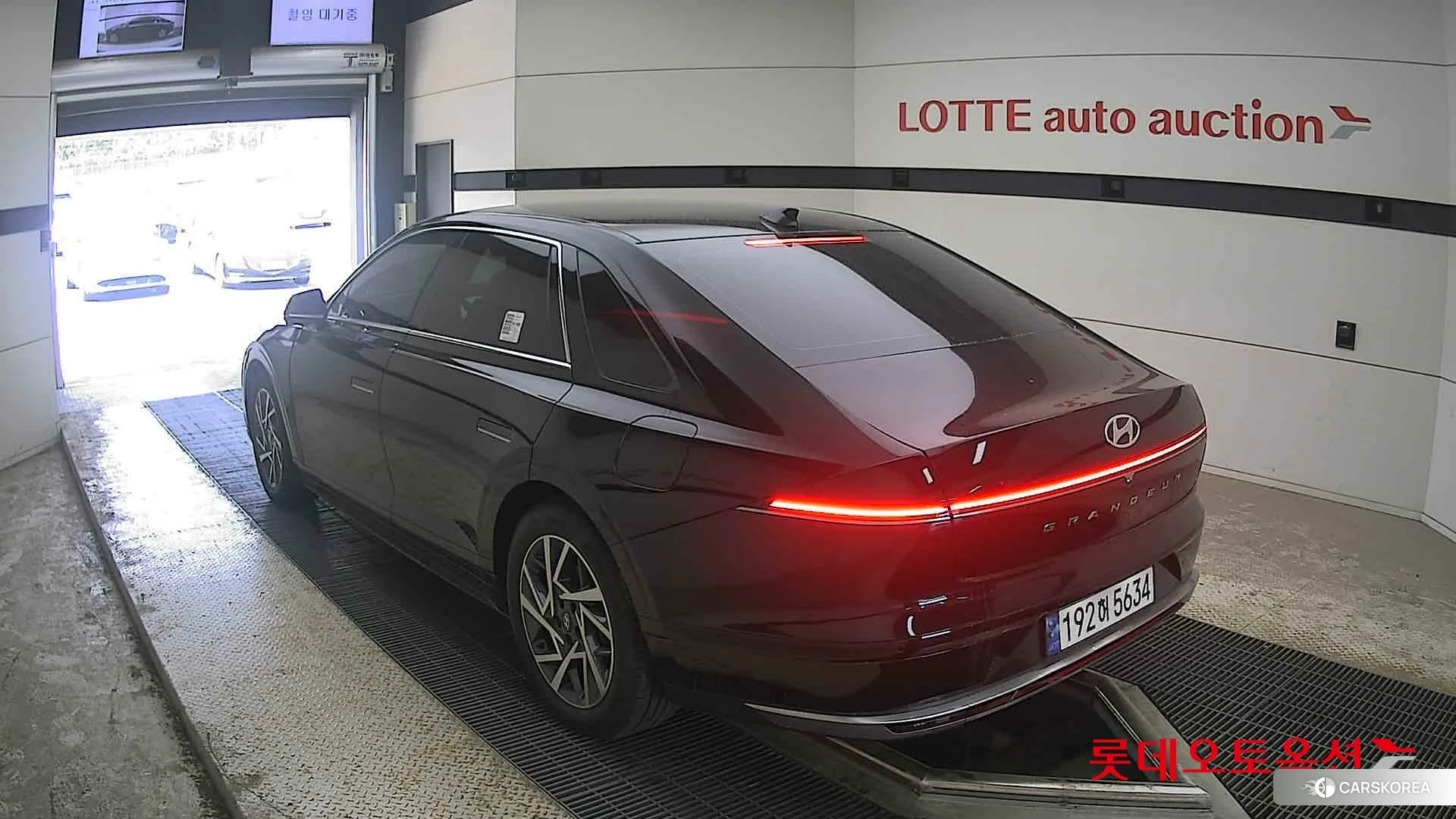 Hyundai Grandeur id 4289455 из Кореи 34