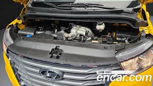 Hyundai The New Grand Starex id 2211257 из Кореи 16