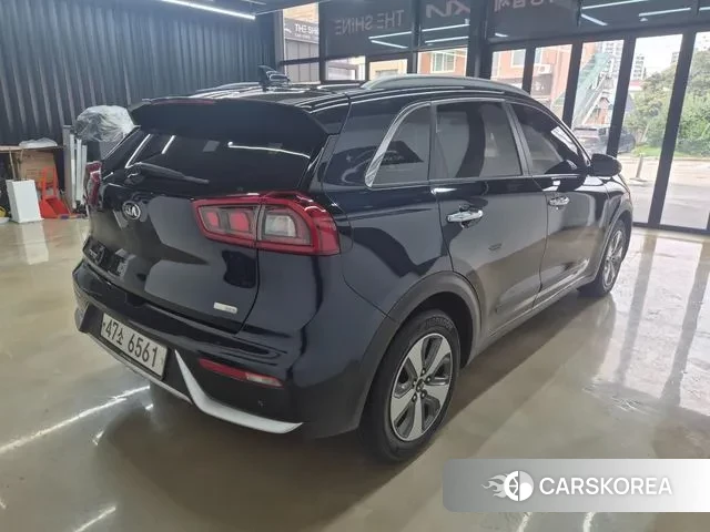 Kia Niro id 3313487 из Кореи 15