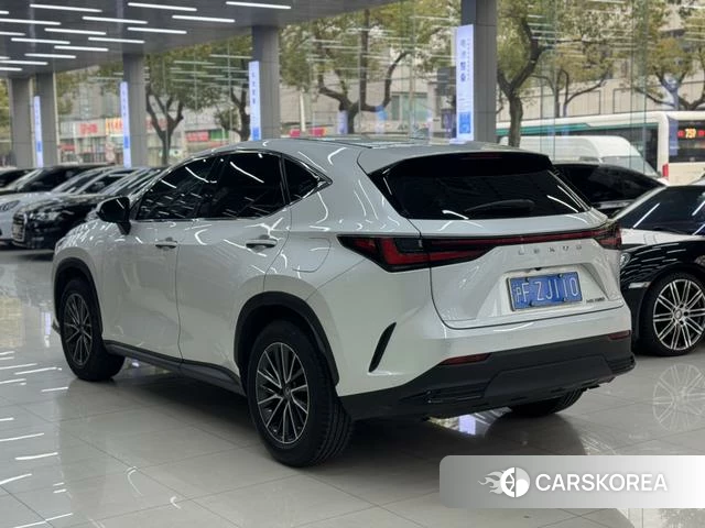 Lexus NX id 4259769 из Китая 10