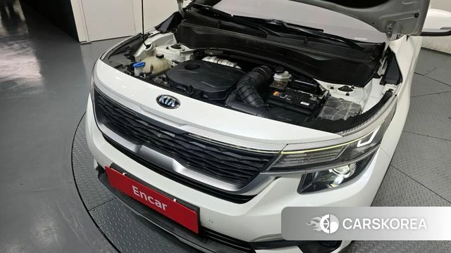 Kia Seltos id 4250792 из Кореи 26