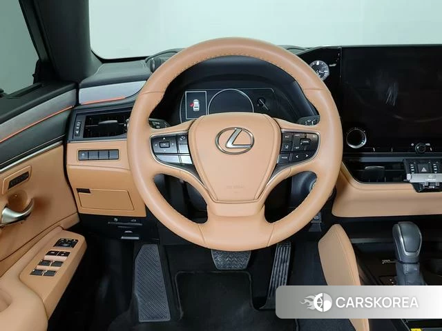 Lexus ES id 4271057 из Китая 8