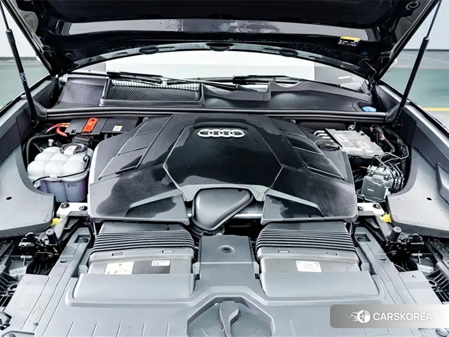 Audi Q8 id 4622761 из Китая 22