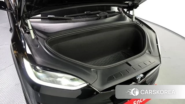 Tesla Model X id 3457462 из Кореи 16