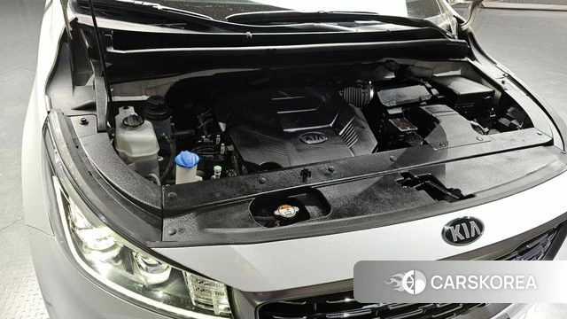 Kia The New Carnival id 4196426 из Кореи 16