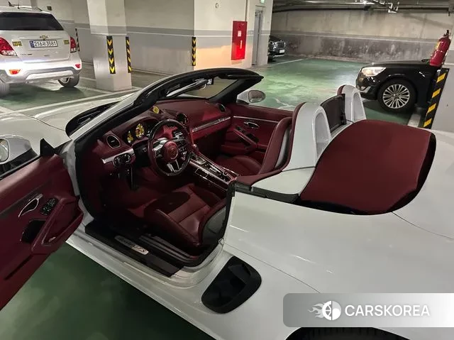 Porsche 718 Boxster 2018 Белый из Кореи, фото 6