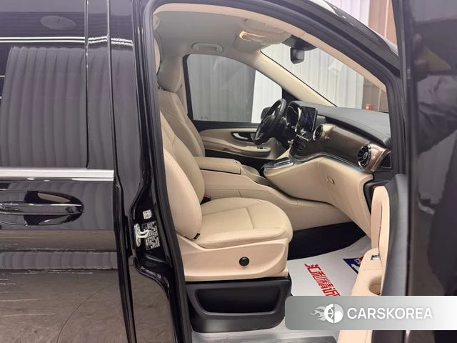 Mercedes-Benz V-class id 4300402 из Китая 22