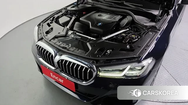 BMW 5 Series (G30) id 3740673 из Кореи 16