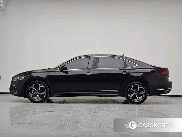 Volkswagen Passat id 3919467 из Китая 16