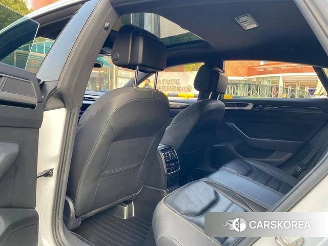 Volkswagen CC 2023 Белый из Китая, фото 6