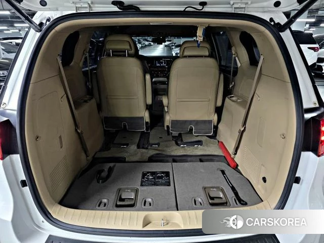 Kia The New Carnival id 4551331 из Кореи 16
