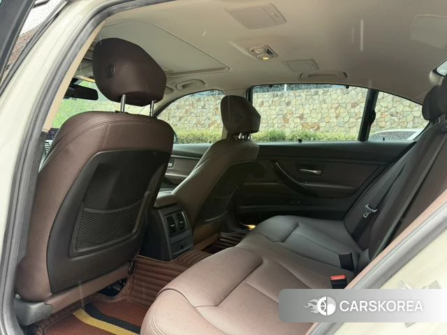 BMW 3 series 2018 Белый из Китая, фото 6