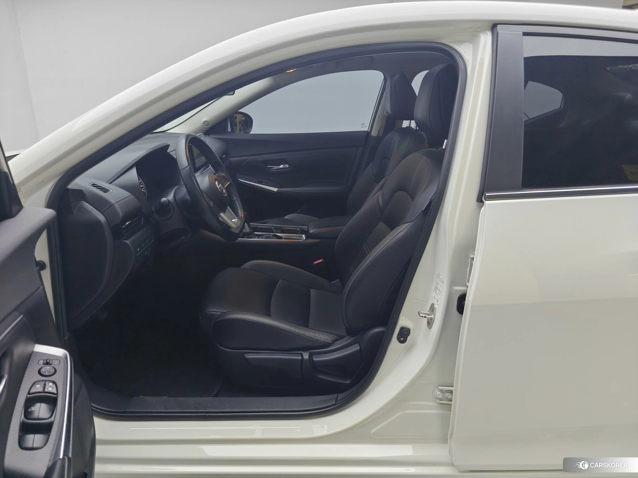 Nissan Xuan Yi id 4479758 из Китая 16