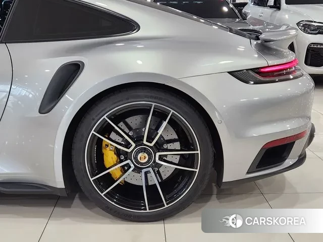 Porsche 911(992) id 2884903 из Кореи 12