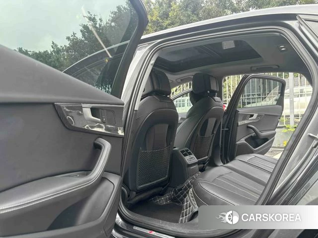 Audi A4L id 4367076 из Китая 12