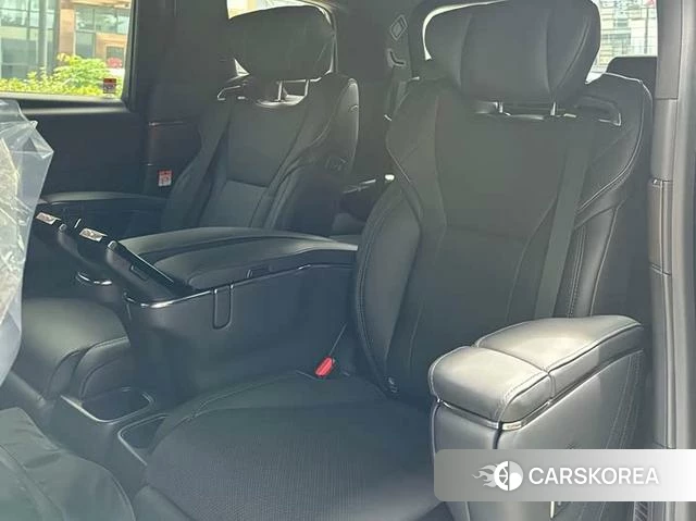 Toyota Elfa id 4258382 из Китая 12