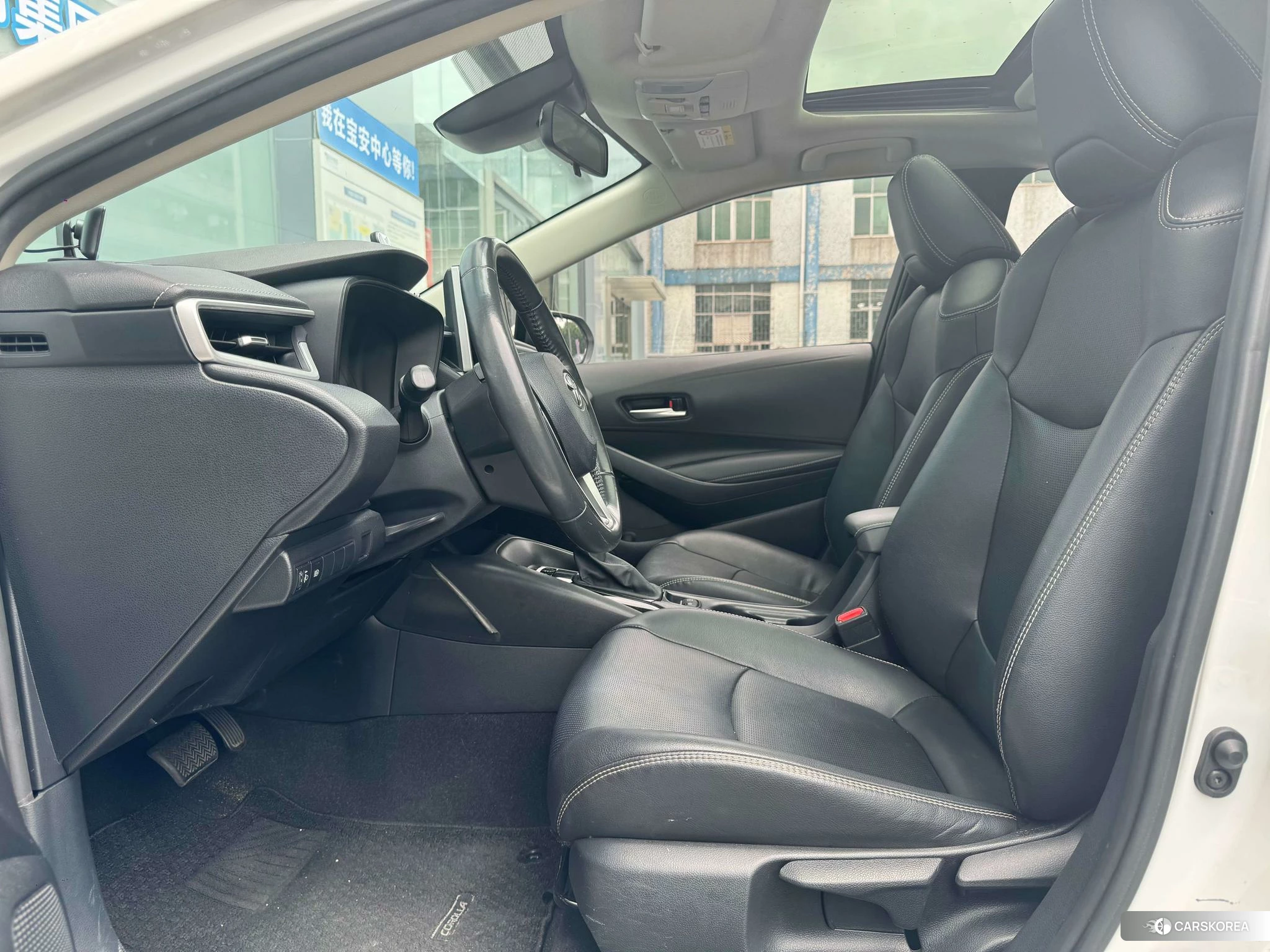 Toyota Corolla id 4485490 из Китая 8