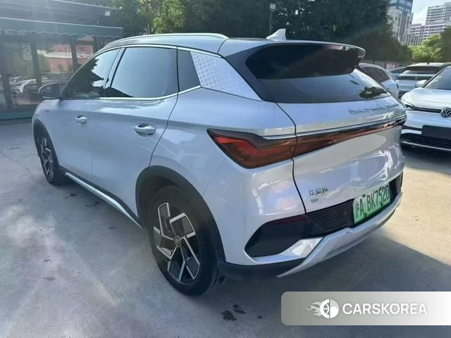 BYD Yuan PLUS 2023 Белый из Китая, фото 6
