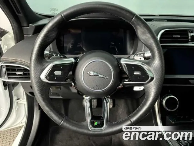 Jaguar XE id 2812675 из Кореи 15